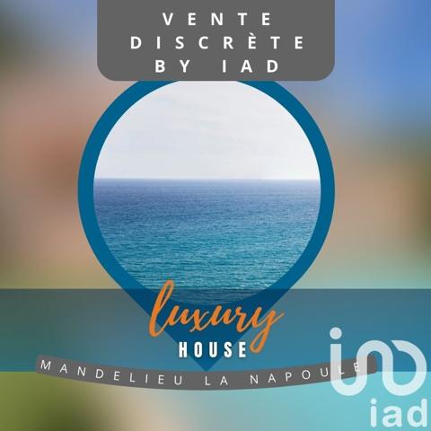 Maison à vendre 6 pièces 232 m² Mandelieu-la-Napoule