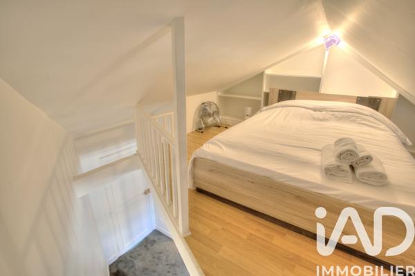 Immeuble à vendre 151,18 m² Versailles