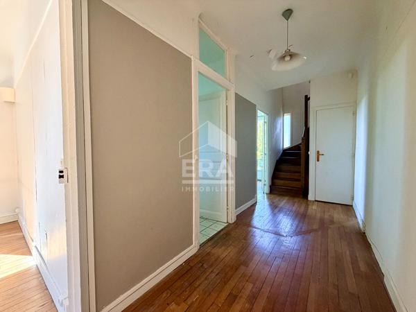 Sèvres Rive Gauche - Maison familiale de 168 m² avec jardin