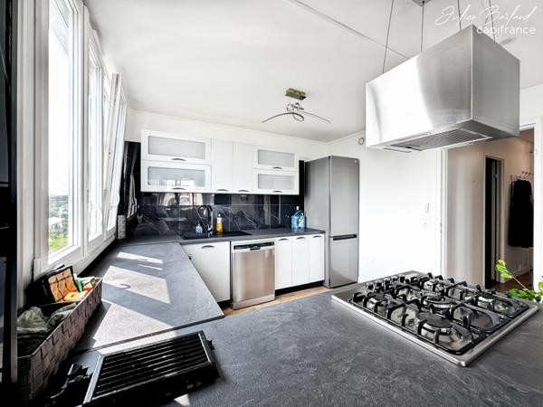 Appartement rénové 3 pièces CHELLES (77)