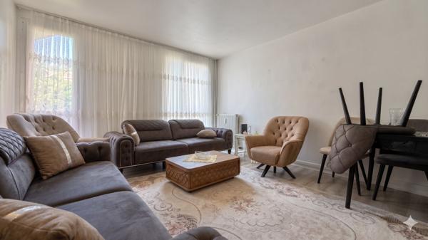 Appartement Corbeil Essonnes 3 pièce(s) 78 m2