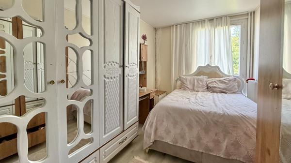 Appartement Corbeil Essonnes 3 pièce(s) 78 m2