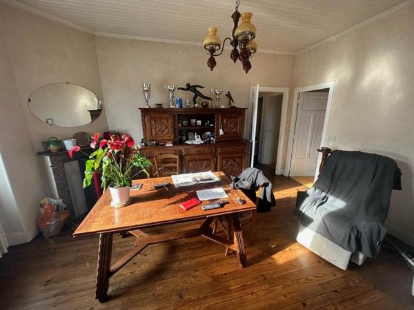 Maison à vendre |  Figeac |  6 pièces | 121 m²