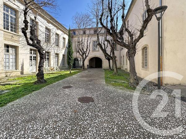 Appartement F3 à vendre  3 pièces - 70,04 m2 VILLENEUVE LES AVIGNON - 30