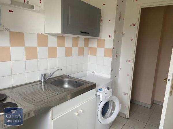 Appartement à louer 2 pièces 44.5m² Isbergues (62330)