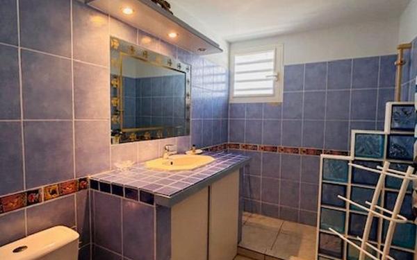 Maison à louer    4 pièces •  Saint-François