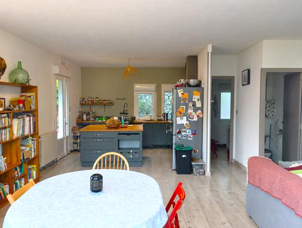 Maison de 84 m² avec sous-sol complet sur 4 965 m² de terrain – Accès rivière – Silhac