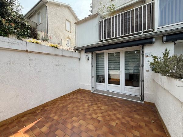 Saint-Georges-de-Didonne (17110) 

150 m de la plage