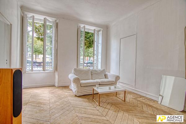 Versailles Notre-Dame Boulevard de la Reine - Appartement 3 pièces 62 m² Carrez €500 000 ** - Référence 25436