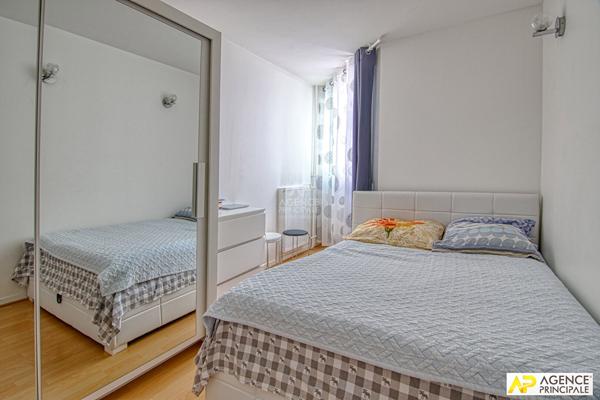 Appartement Saint Germain En Laye 4 pièce(s) 81 m2 €315 000 ** - Référence 17220