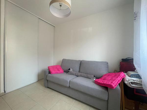 Appartement T3 Manosque 59.76 m²  terrasses garage parking