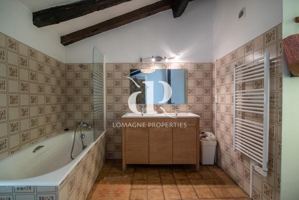 Beaumont-de-Lomagne (82500) Maison de Ville Surprenante !