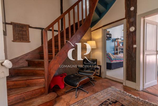 Beaumont-de-Lomagne (82500) Maison de Ville Surprenante !