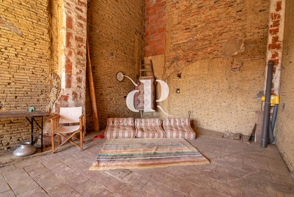 Beaumont-de-Lomagne (82500) Maison de Ville Surprenante !