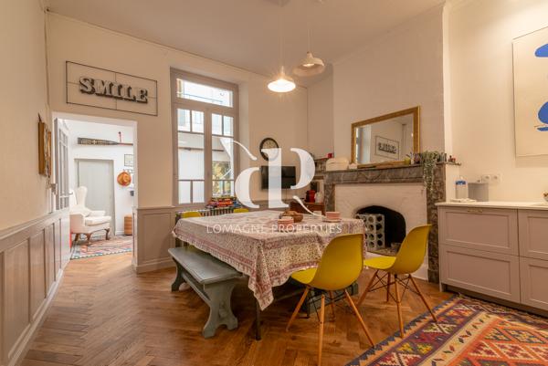 Beaumont-de-Lomagne (82500) Maison de Ville Surprenante !