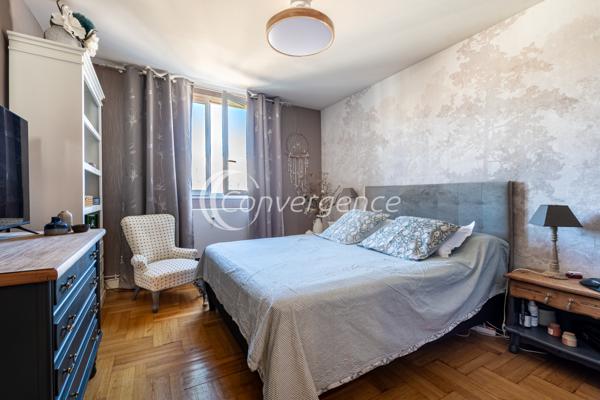 Appartement 4 pièce(s) 2 chambre(s) 82.8 m²