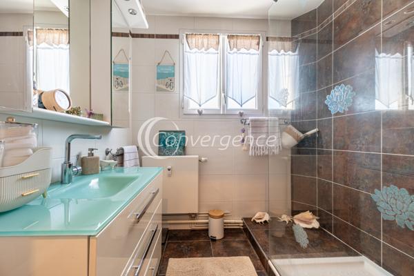 Appartement 4 pièce(s) 2 chambre(s) 82.8 m²