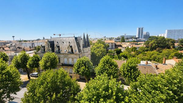Appartement 4 chambre(s) à louer - Bordeaux, Gironde - 33
