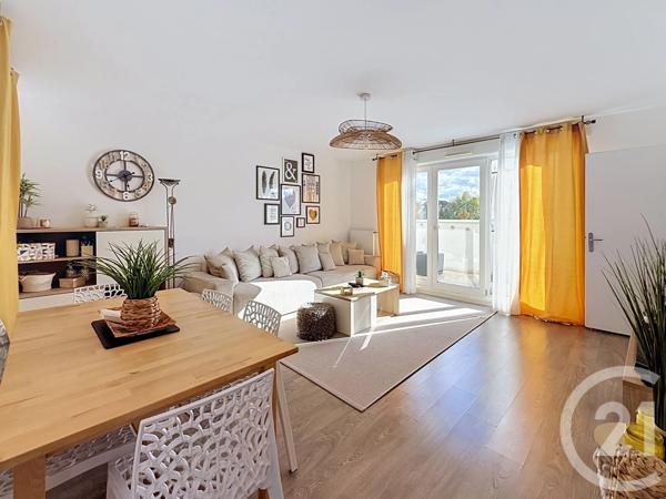 Appartement F4 à vendre  4 pièces - 80,80 m 2   GONESSE  - 95