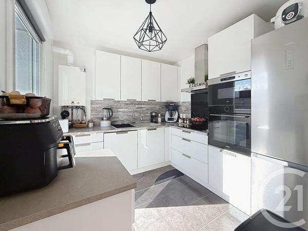 Appartement F4 à vendre  4 pièces - 80,80 m 2   GONESSE  - 95