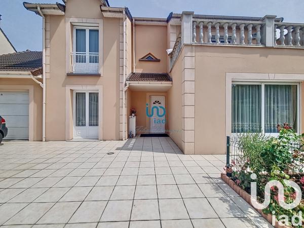 Maison à vendre 7 pièces 146 m² Chelles