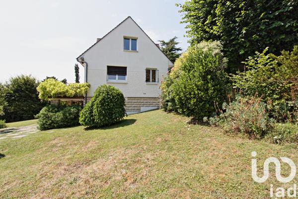 Maison à vendre 7 pièces 147 m² Saint-Leu-la-Forêt