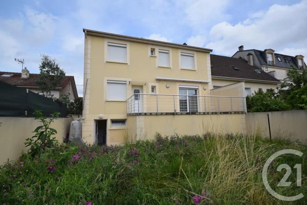 Maison à vendre  7 pièces - 180 m 2   LE THILLAY  - 95
