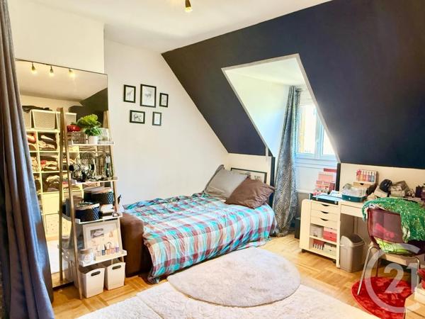 Maison à vendre  7 pièces - 180 m 2   LE THILLAY  - 95