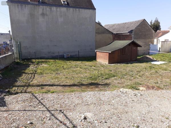 Terrain à Batir à vendre à Écommoy dans la Sarthe (72220), ref : 023/2048