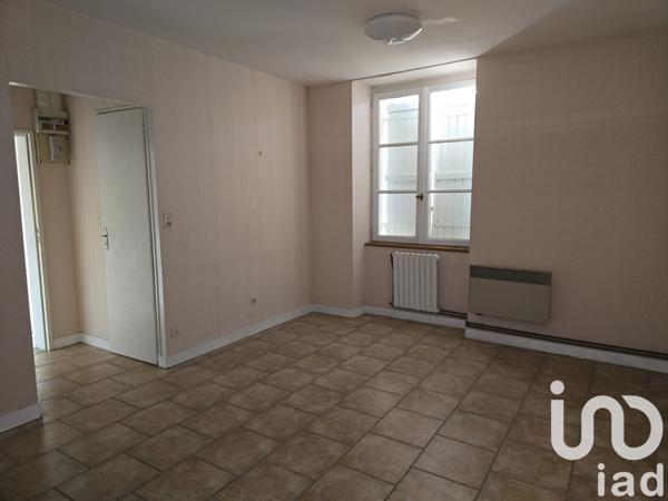 Maison à vendre 8 pièces 216 m² Saint-Barthélemy-d'Anjou