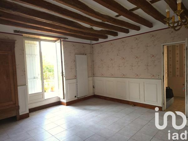 Maison à vendre 8 pièces 216 m² Saint-Barthélemy-d'Anjou