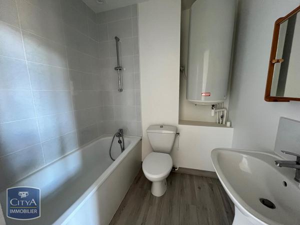 Location appartement Poitiers (86000) 2 pièces 38.74m²