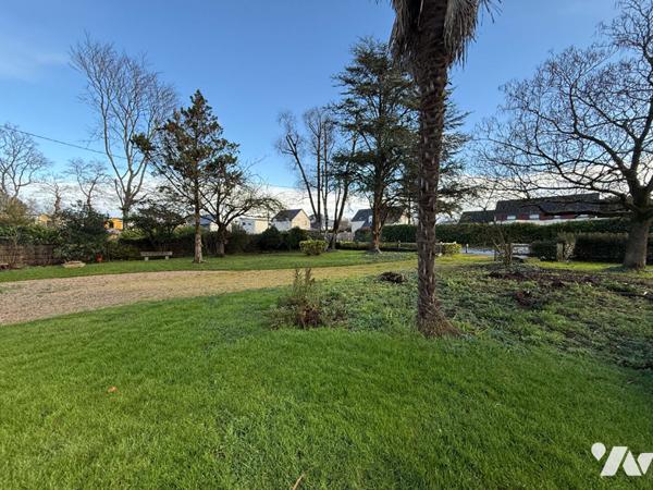 Terrain Betton 606m² largeur