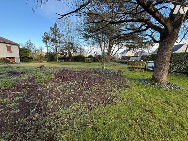 Terrain Betton 606m² largeur