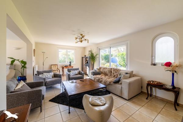 Maison à vendre |  Le Passage |  3 pièces | 226,7 m²