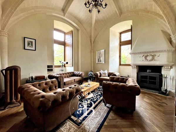 Château-du-Loir, Château 15 Chambres -  680 m² à vendre