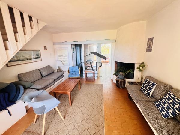 Lecci (20137) Villa T4 avec vue mer à 250 m de la plage + Garage - Domaine de Cala Rossa