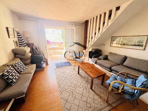 Lecci (20137) Villa T4 avec vue mer à 250 m de la plage + Garage - Domaine de Cala Rossa