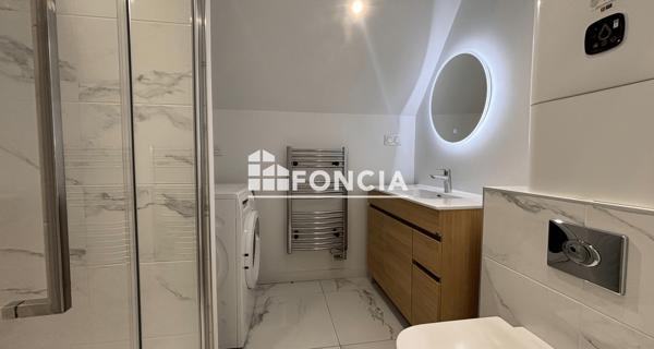 Location Appartement 2 pièces 55.56 m² - Saint-andré-des-eaux 44117