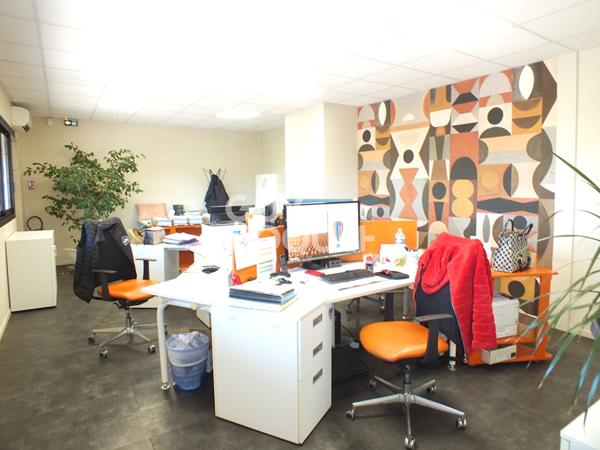 Bureaux comme neuf Avignon zone de l'Amandier