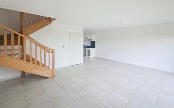 Location Maison 4 pièces 82 m2 à Ribécourt-Dreslincourt