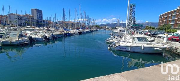 Appartement à vendre 3 pièces 52 m² La Seyne-sur-Mer