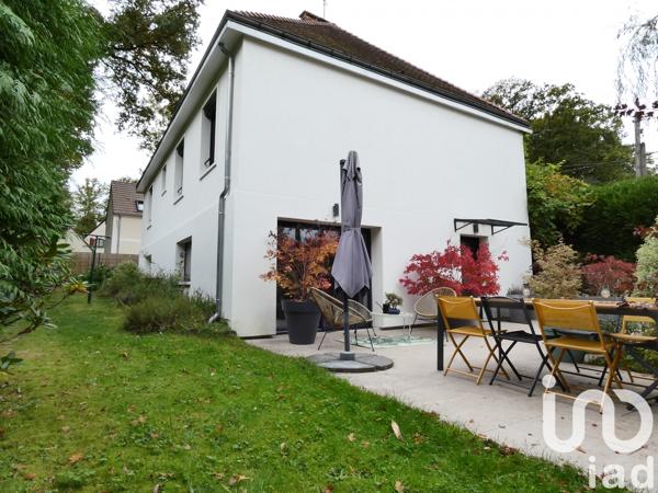 Maison à vendre 6 pièces 176 m² Saint-Léger-en-Yvelines