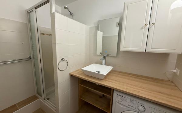 Appartement à vendre    3 pièces • 56 m2 Billère