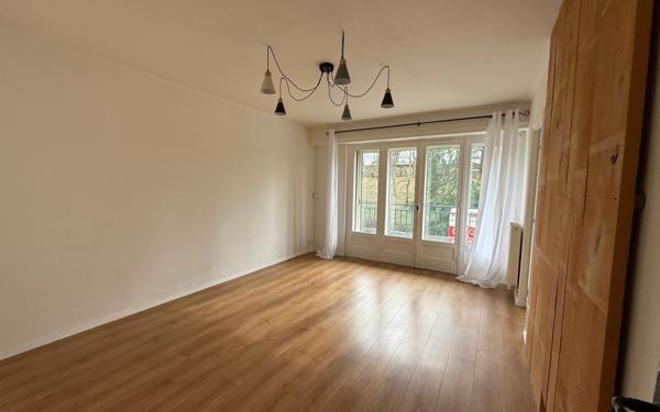Appartement à vendre    3 pièces • 56 m2 Billère