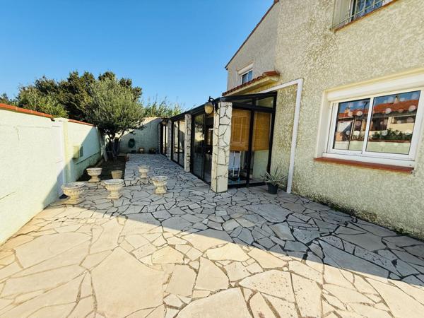 Maison 7 pièces avec piscine et garage