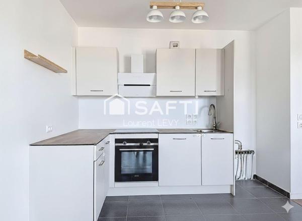 Beau 2 pièces de 2021, 46 m2, balcon, parking