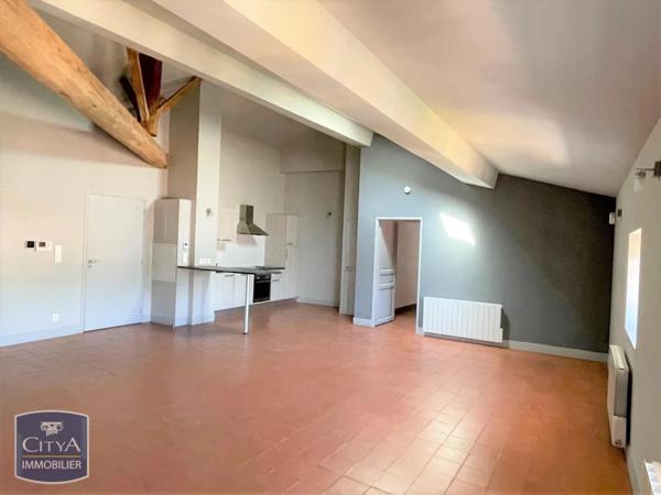 Appartement à louer 3 pièces 86.7m² Nîmes (30900)