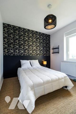 Ensemble immobilier composé de 6 chambres d'étudiants