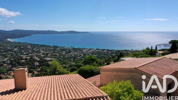 Maison à vendre 6 pièces 180 m² Cavalaire-sur-Mer